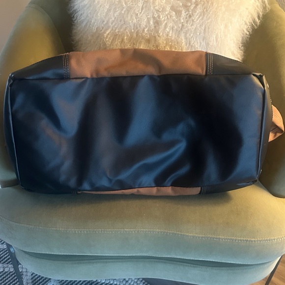 Carhartt Tan Duffel Bag with Black Accents - Picture 2 of 2